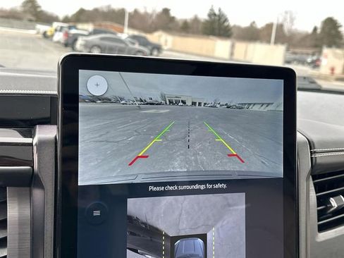 Used 2023 Ford Expedition Platinum image 15