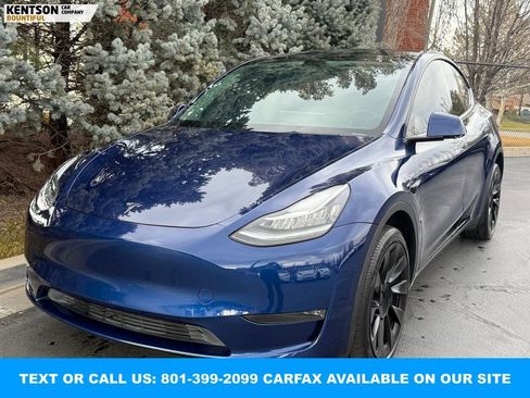 Used 2023 Tesla Model Y Long Range image 3