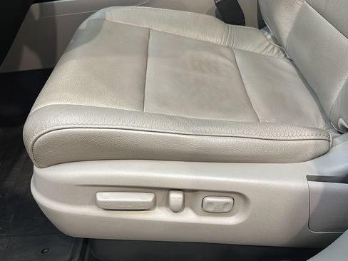 Used 2013 Honda Pilot Touring image 13