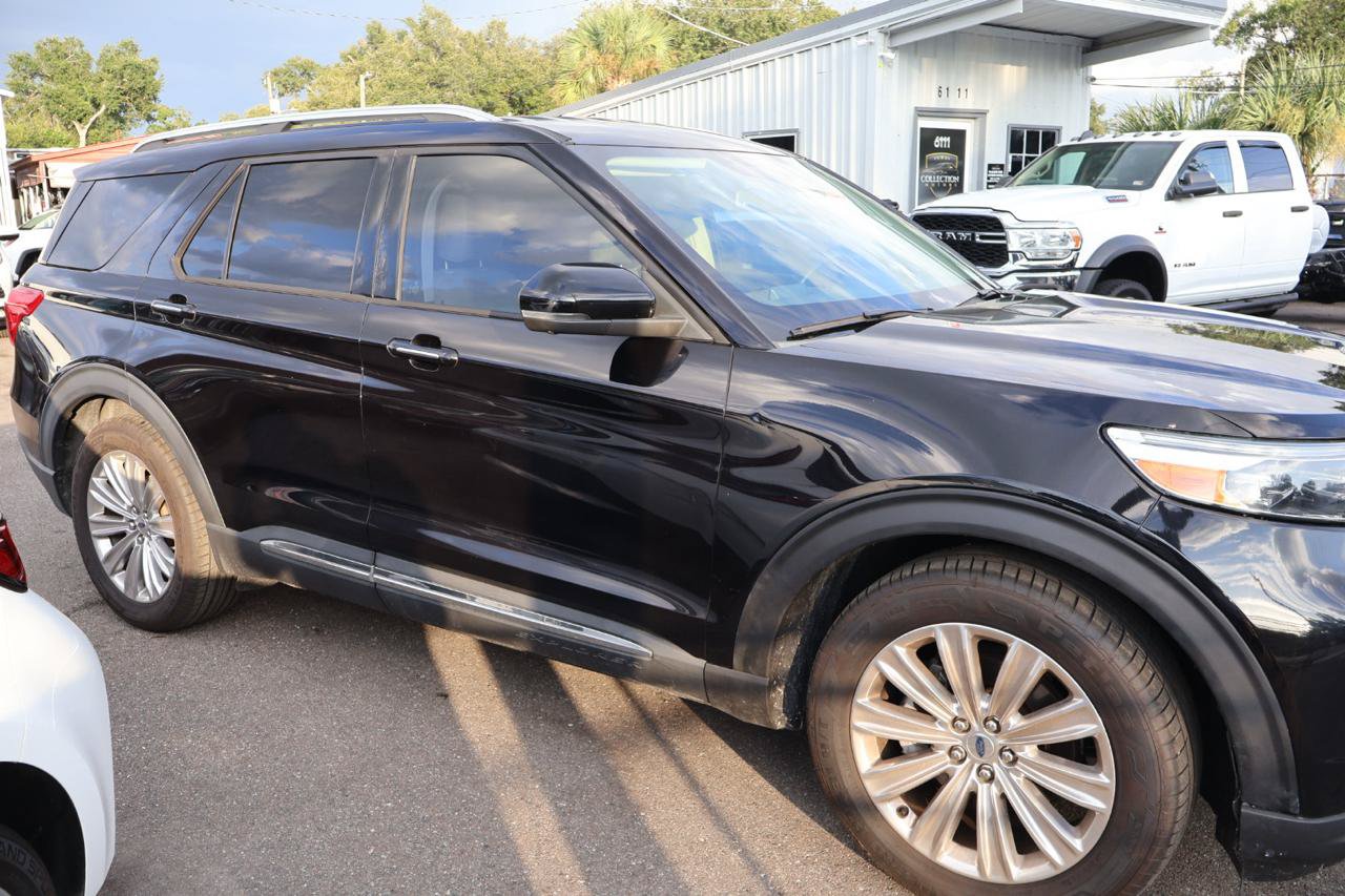 Used 2020 Ford Explorer Limited RWD image 4