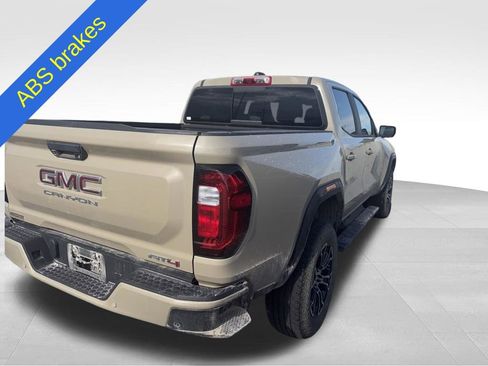 Used 2023 GMC Canyon AT4 w/ AT4 Premium Package AWD/4WD image 21