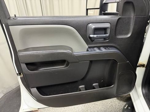 Used 2019 Chevrolet Silverado 2500 W/T w/ Snow Plow Prep Package AWD/4WD image 15