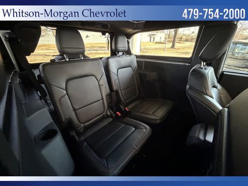 Used 2023 Ford Bronco Badlands image 36