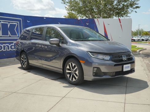 New 2026 Honda Odyssey EX-L image 3