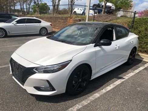 Used 2023 Nissan Sentra SR w/ Midnight Edition Package image 1