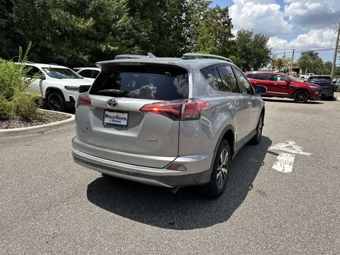 Used 2018 Toyota RAV4 XLE w/ Plus Extra Value Package FWD image 6