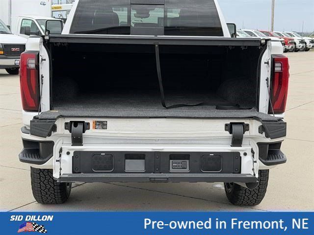 Certified 2025 GMC Sierra 3500 Denali Ultimate AWD/4WD image 6