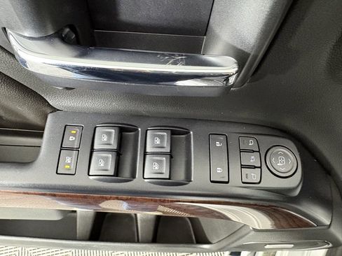 Used 2017 GMC Sierra 1500 SLT w/ SLT Premium Package image 15