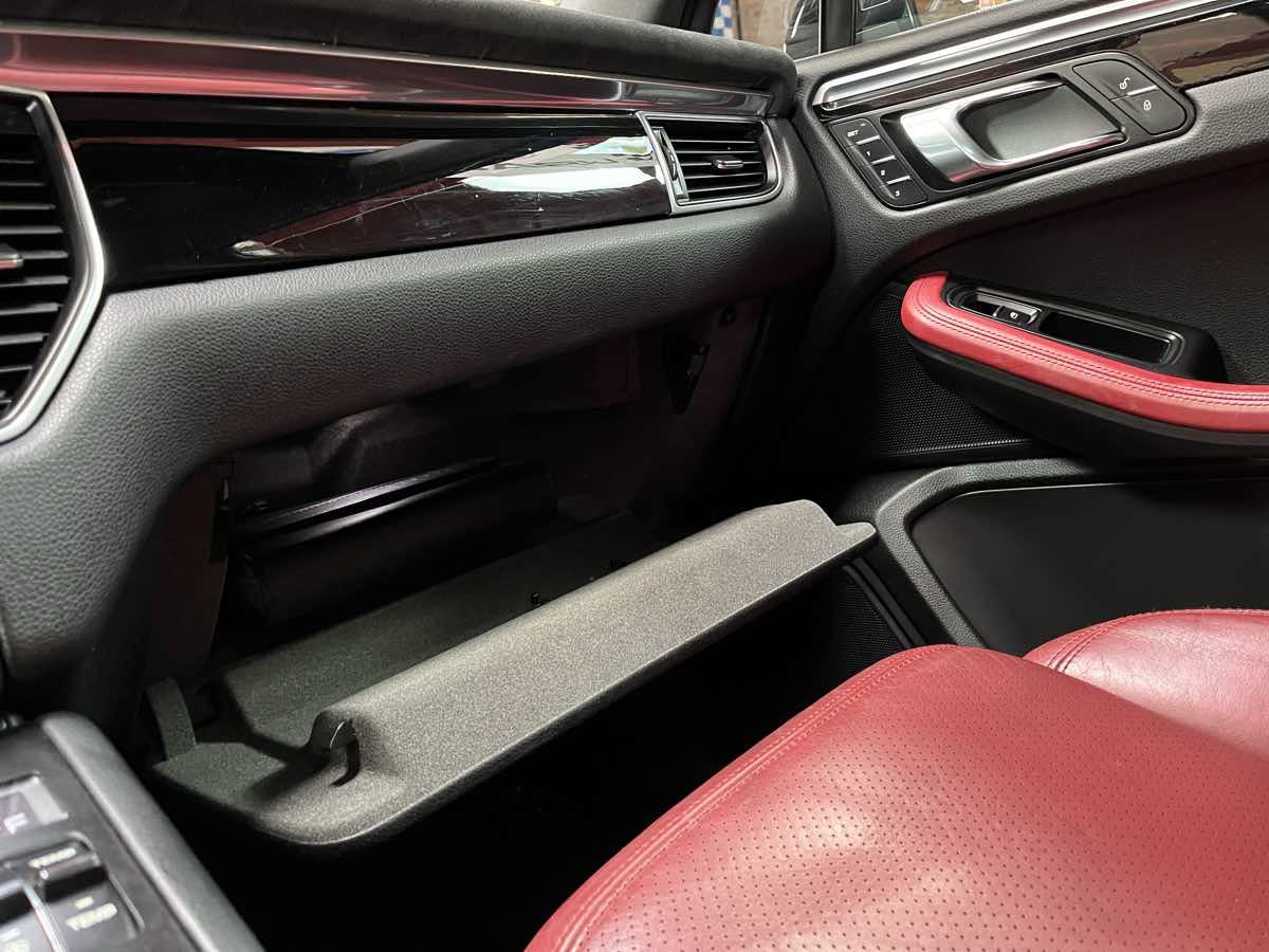 Used 2017 Porsche Macan S AWD/4WD image 22