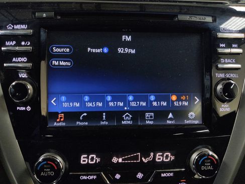 Used 2017 Nissan Murano SL FWD image 25