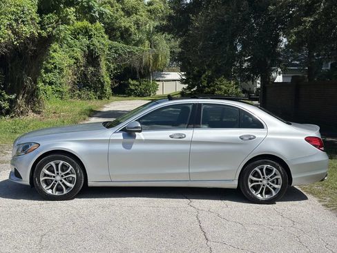 Used 2016 Mercedes-Benz C 300 4MATIC Sedan image 2