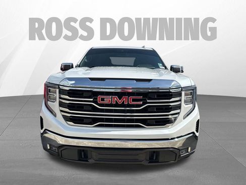 Used 2024 GMC Sierra 1500 SLT RWD image 2