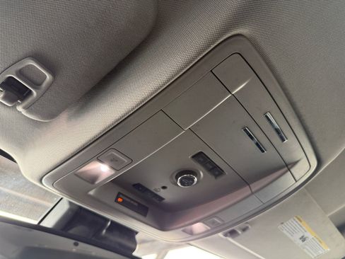 Used 2018 GMC Yukon Denali RWD image 22