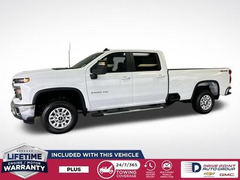 Used 2025 Chevrolet Silverado 2500 LT w/ Convenience Package AWD/4WD image 5