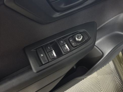 Certified 2025 Subaru Forester Premium AWD/4WD image 21
