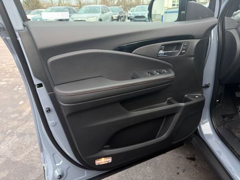 New 2026 Honda Ridgeline Black Edition image 19