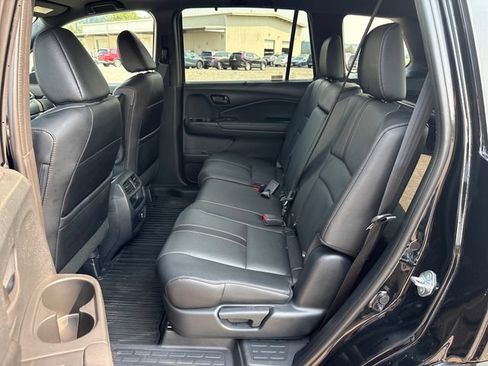Used 2023 Honda Passport TrailSport image 15