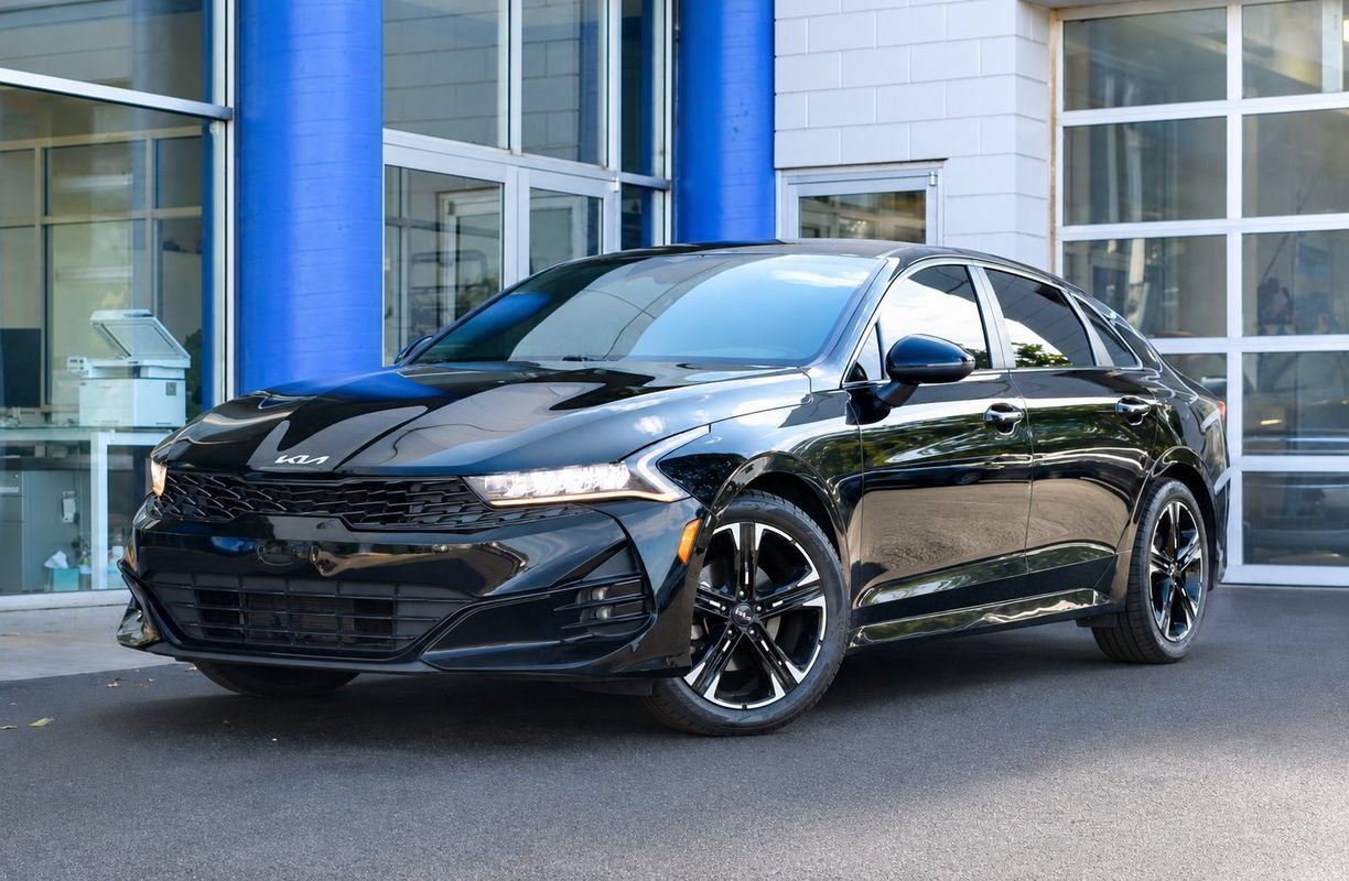 Used 2022 Kia K5 GT-Line AWD/4WD image 1