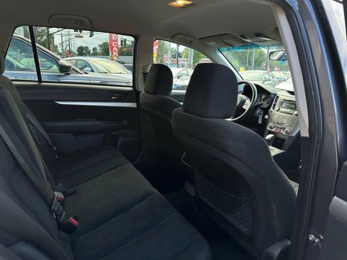Used 2013 Subaru Outback 2.5i Premium image 14