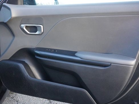 Used 2025 Kia K4 LXS image 18