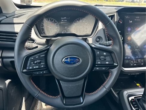 Used 2024 Subaru Crosstrek 2.5i Limited AWD/4WD image 15