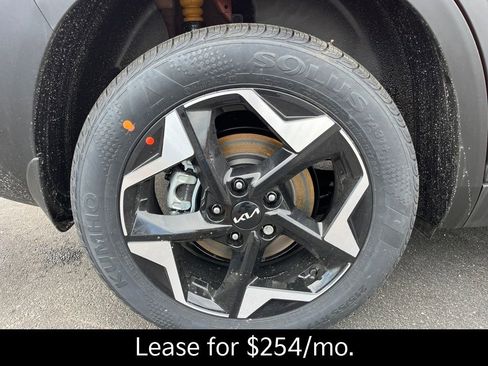 New 2026 Kia Seltos S image 12