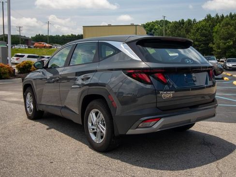 Certified 2026 Hyundai Tucson SE FWD image 11