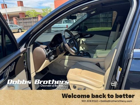 Used 2018 Audi Q7 3.0T Prestige AWD/4WD image 12