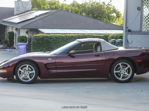 Used 2003 Chevrolet Corvette Convertible w/ Preferred Equipment Group1 RWD image 16
