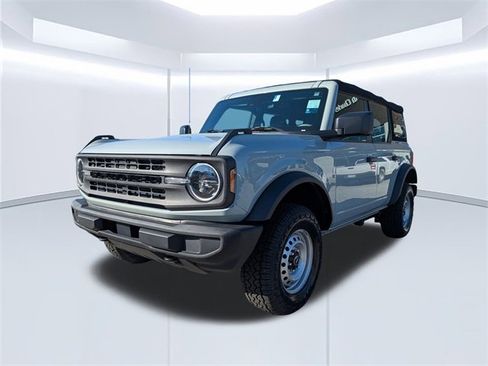 Used 2022 Ford Bronco 4-Door image 32