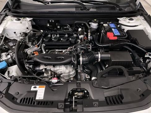 Used 2025 Honda Accord SE image 25