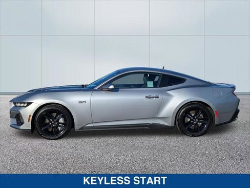 Used 2024 Ford Mustang GT RWD image 2