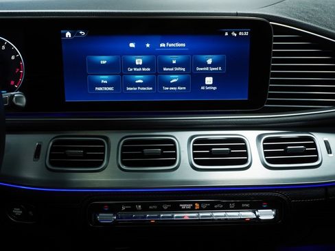 Used 2024 Mercedes-Benz GLE 450 4MATIC image 21