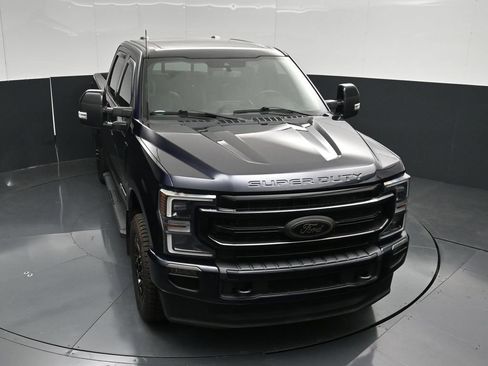 Used 2022 Ford F250 Lariat w/ Black Appearance Package AWD/4WD image 43