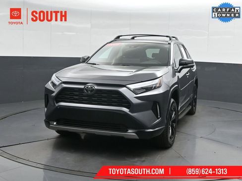 Used 2025 Toyota RAV4 XSE w/ Weather Package image 6