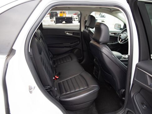 Used 2024 Ford Edge SEL image 23