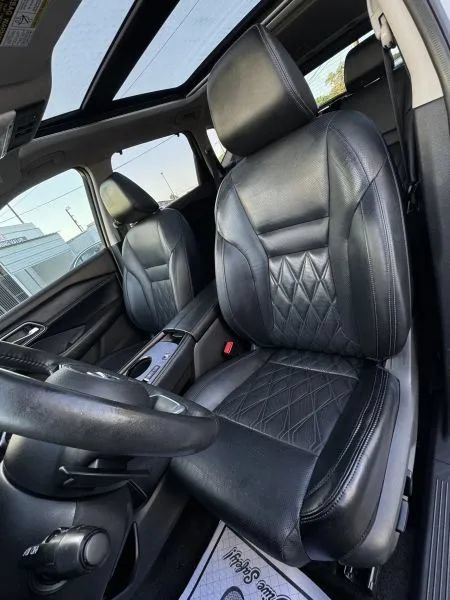 Used 2021 Nissan Rogue Platinum FWD image 16