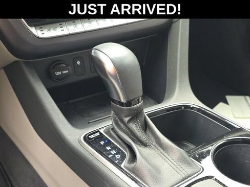 Used 2019 Hyundai Sonata Limited FWD image 17