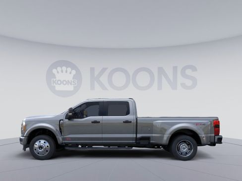 New 2026 Ford F450 XLT w/ 360-Degree Camera Package AWD/4WD image 4