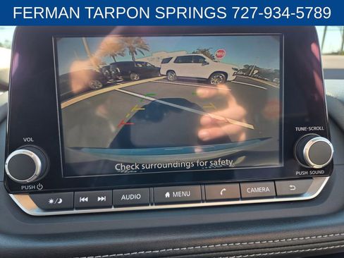 Used 2023 Nissan Rogue SV image 27