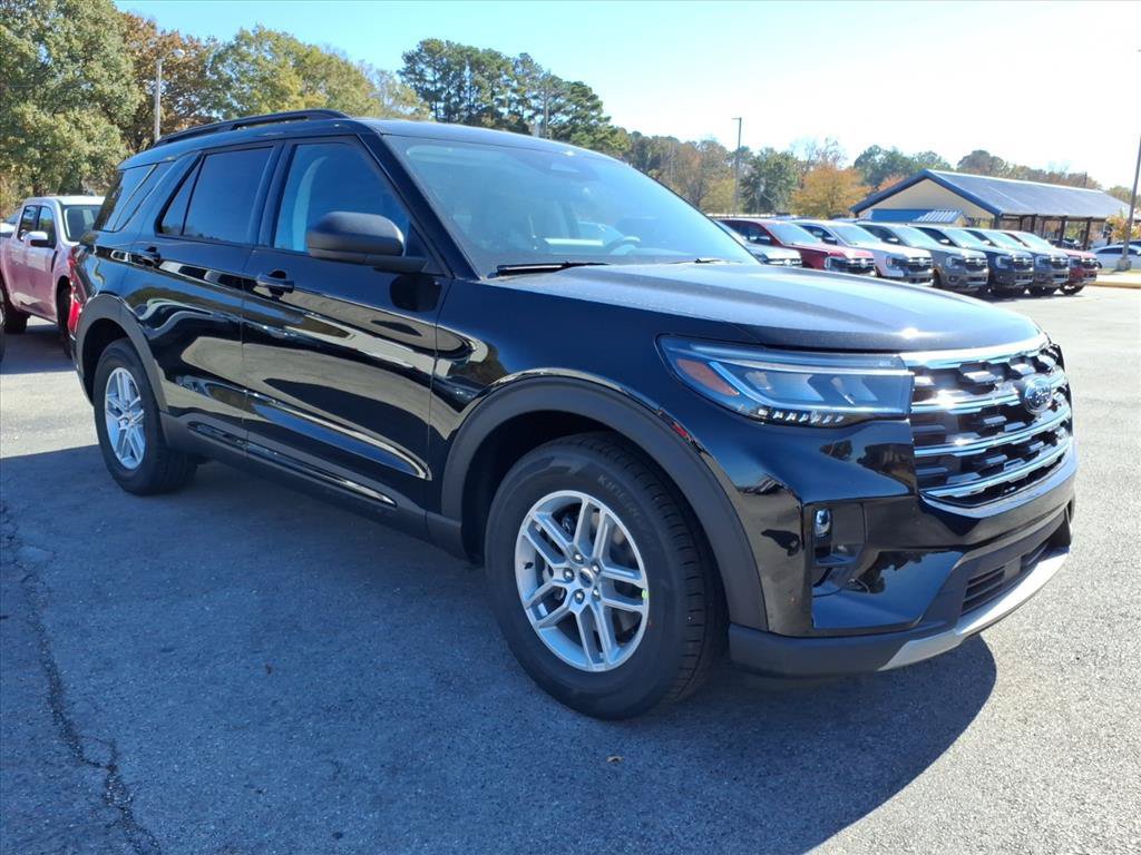 New 2026 Ford Explorer Active w/ Active Comfort Package RWD image 6