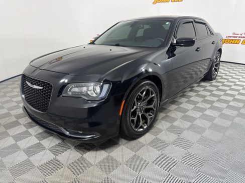 Used 2016 Chrysler 300 S w/ Light Group RWD image 1
