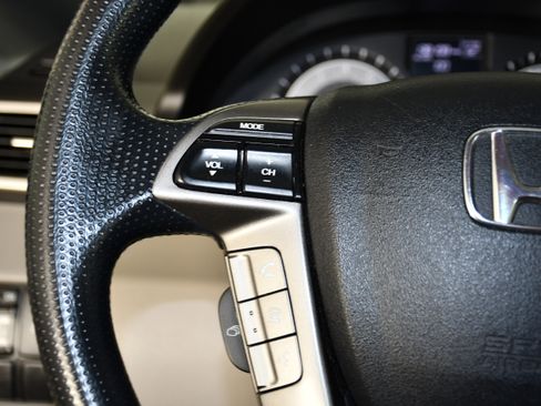 Used 2016 Honda Odyssey SE image 20