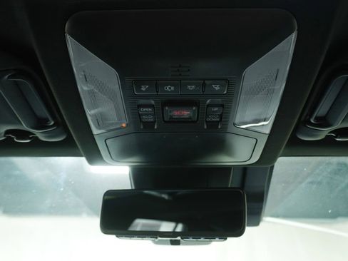 Used 2019 Toyota RAV4 XSE w/ Carpet Mat Package AWD/4WD image 22