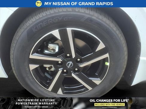 New 2025 Nissan Sentra SV w/ All-Weather Package image 5