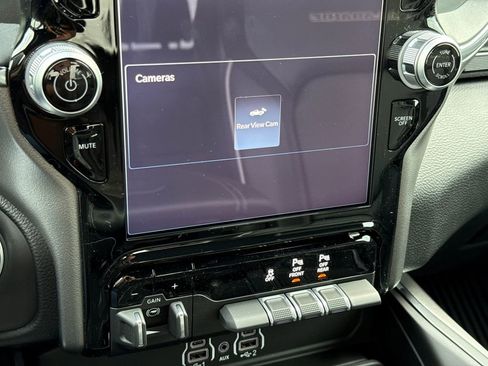 New 2026 RAM 1500 Laramie AWD/4WD image 26