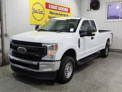 Used 2021 Ford F250 XL w/ Power Equipment Group AWD/4WD image 1