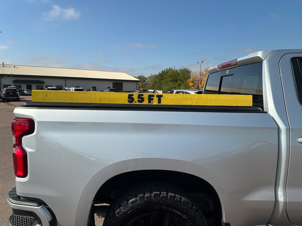 Used 2022 Chevrolet Silverado 1500 RST w/ LPO, Blackout Package AWD/4WD image 41