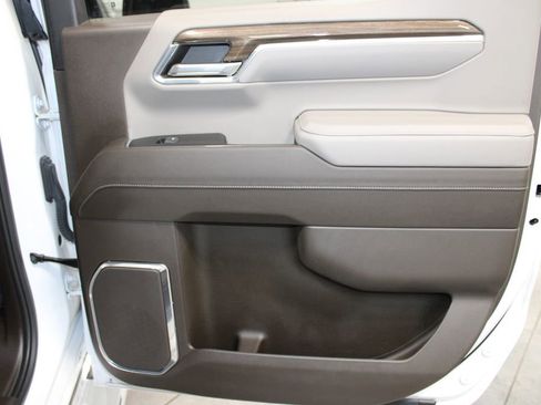 Used 2024 Chevrolet Silverado 1500 RST w/ Protection Package image 31