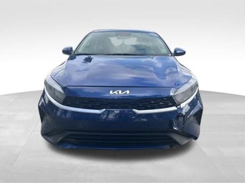 Used 2024 Kia Forte LXS FWD image 5
